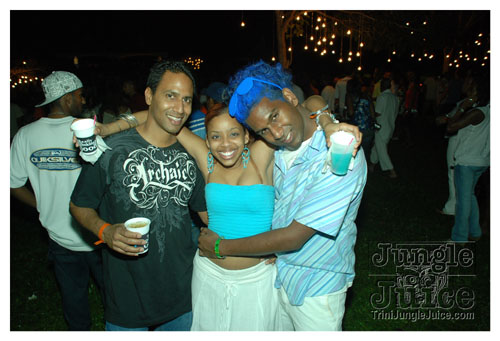beach_house_carnival_2008_pt1-195