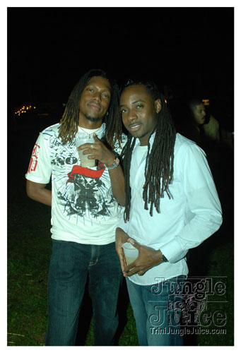 beach_house_carnival_2008_pt1-200