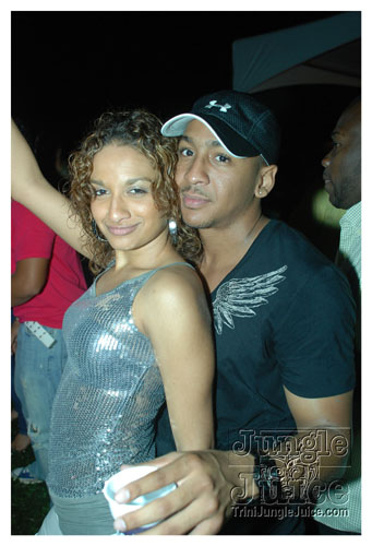 beach_house_carnival_2008_pt1-203