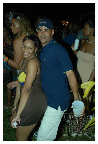 beach_house_carnival_2008_pt1-221
