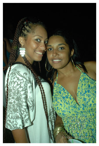 beach_house_carnival_2008_pt1-225