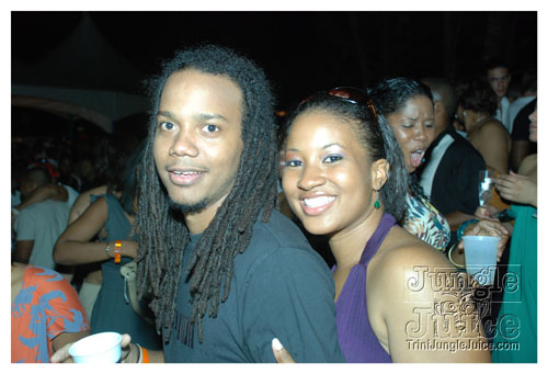 beach_house_carnival_2008_pt1-242