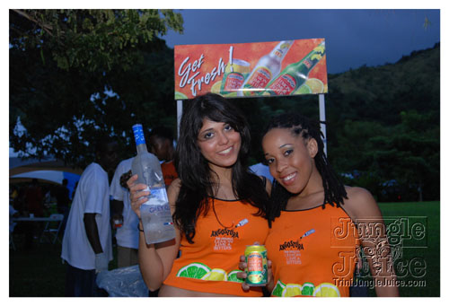 beach_house_carnival_2008_pt2-002