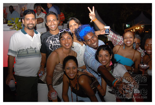 beach_house_carnival_2008_pt2-021