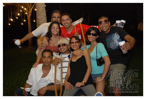 beach_house_carnival_2008_pt2-029