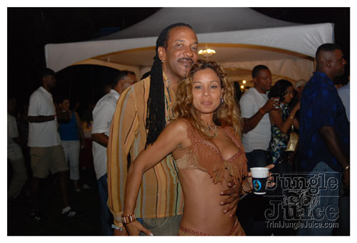 beach_house_carnival_2008_pt2-050