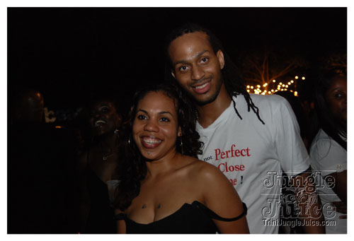 beach_house_carnival_2008_pt2-070