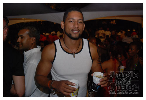 beach_house_carnival_2008_pt2-088