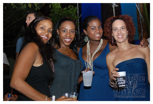 beach_house_carnival_2008_pt2-091