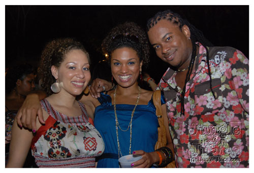 beach_house_carnival_2008_pt2-096