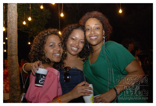 beach_house_carnival_2008_pt2-105