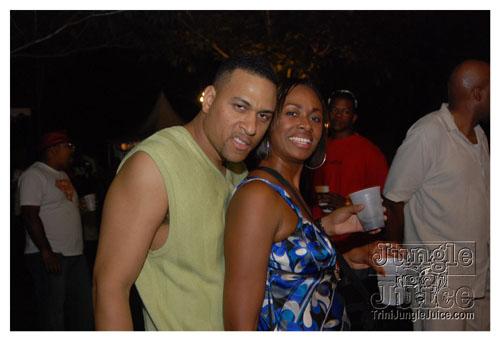 beach_house_carnival_2008_pt2-113