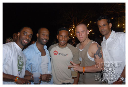 beach_house_carnival_2008_pt2-121