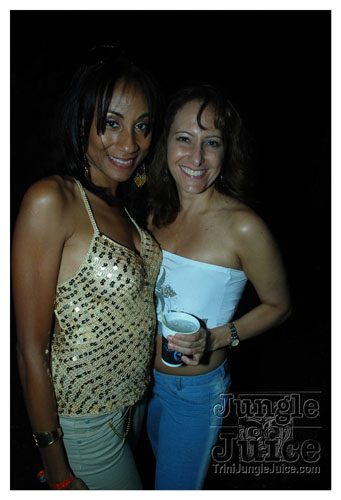 beach_house_carnival_2008_pt2-131