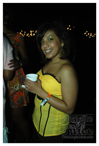 beach_house_carnival_2008_pt2-146