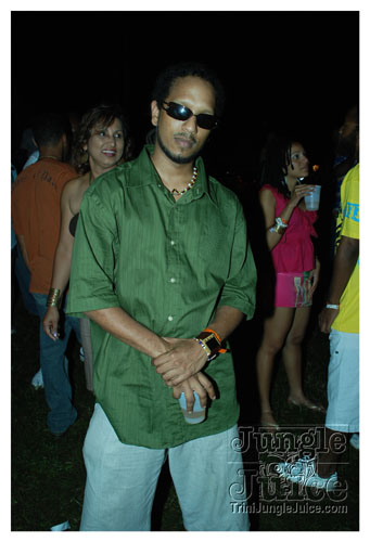 beach_house_carnival_2008_pt2-155