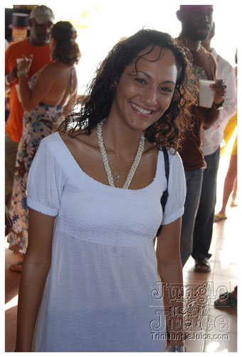 beach_house_jazz_2008-042