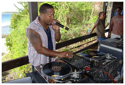 beach_house_jazz_2008-059