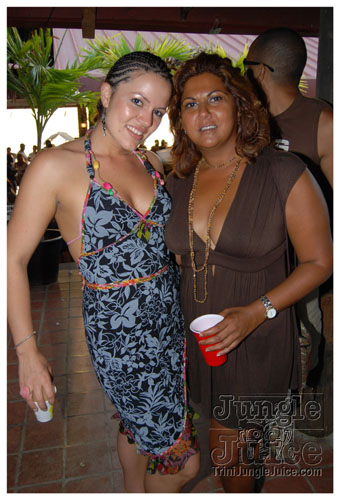 beach_house_jazz_2008-078