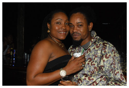 beach_house_sat_launch_nov01-053