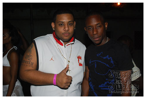 beach_house_sat_launch_nov01-072