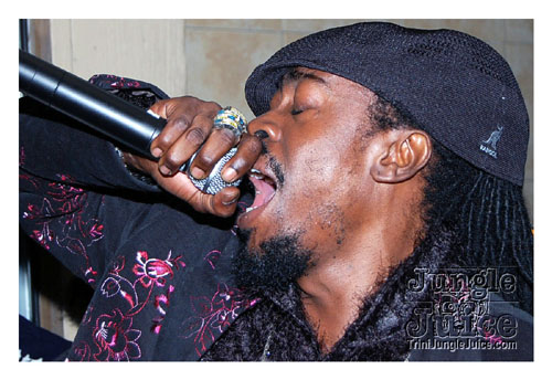 beenie_demarco_apr08-112