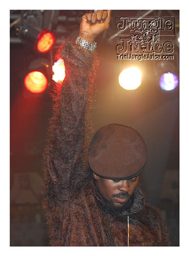 beenie_demarco_apr08-116