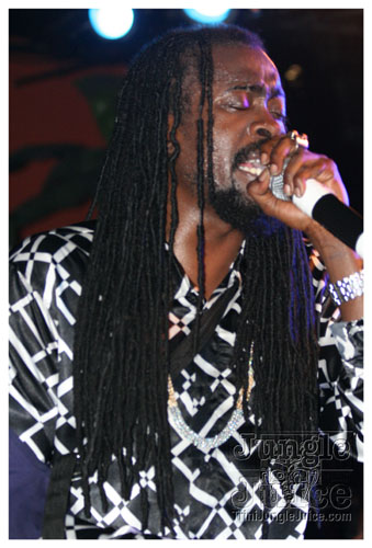 beenie_man_jun20-092