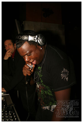 breakfast_in_bed-047