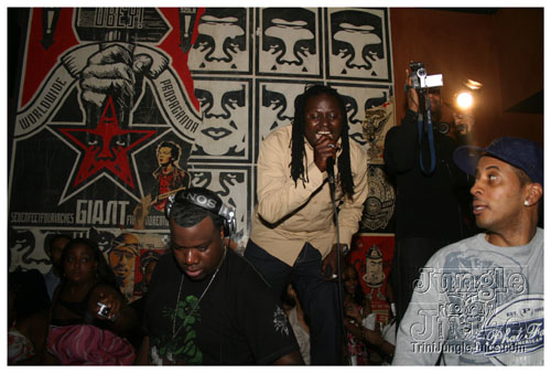 breakfast_in_bed-066