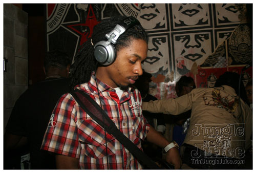 breakfast_in_bed-073