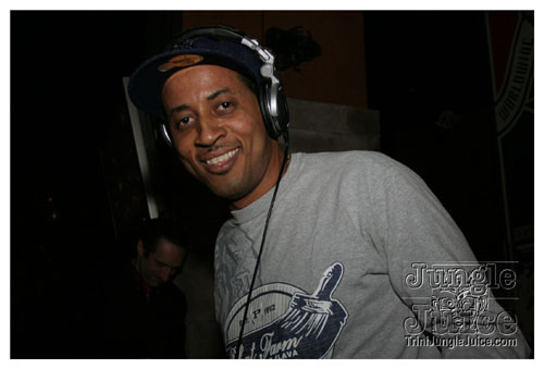 breakfast_in_bed-082