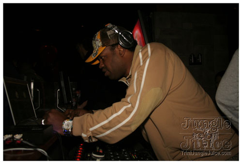 breakfast_in_bed-095