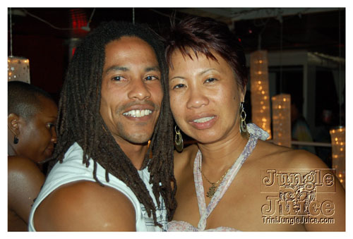 big_people_boatride_08-006