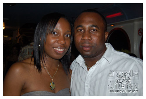 big_people_boatride_08-027