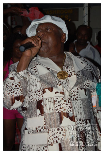 big_people_boatride_08-040