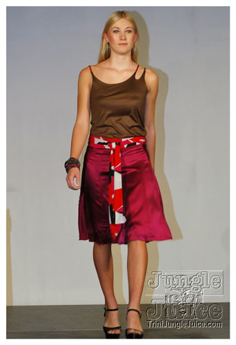 bk_fashion_week_oct2k8-051