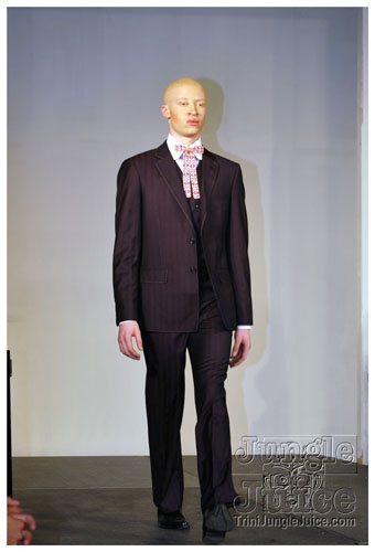 bk_fashion_week_oct2k8-075