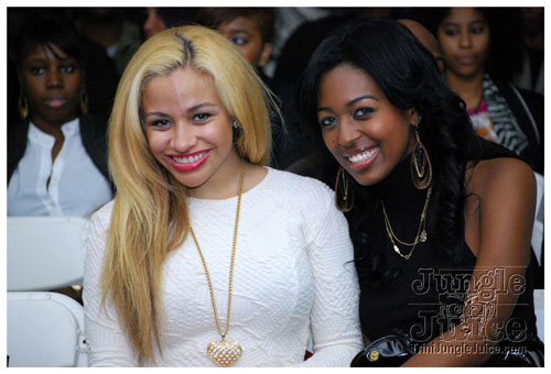 bk_fashion_week_oct2k8-088