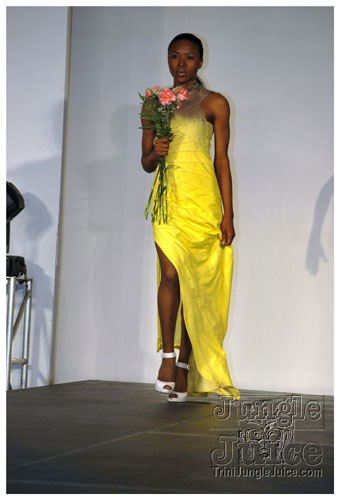 bk_fashion_week_oct2k8-103