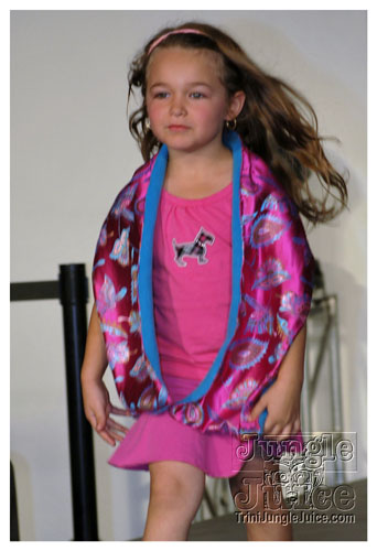 bk_fashion_week_oct2k8-114