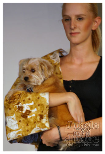 bk_fashion_week_oct2k8-115