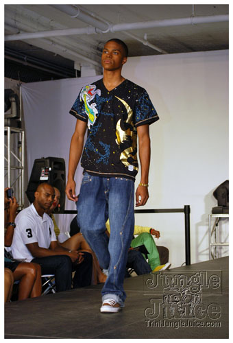 bk_fashion_week_oct2k8-132