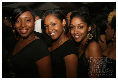 black_and_gold_mar29-006