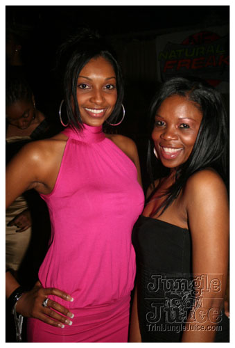 black_and_gold_mar29-018