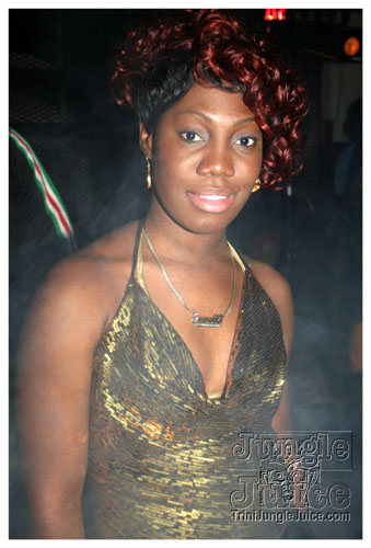 black_and_gold_mar29-019