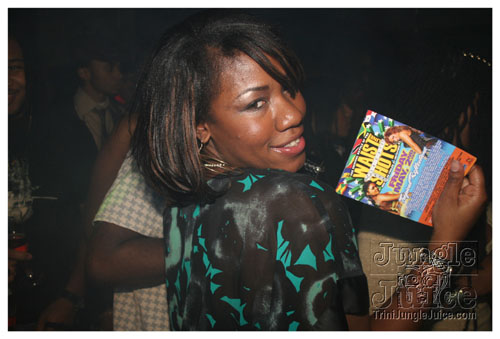 black_and_gold_mar29-035