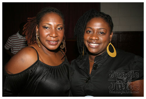 black_and_gold_mar29-049