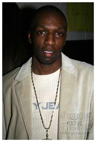 black_and_gold_mar29-057