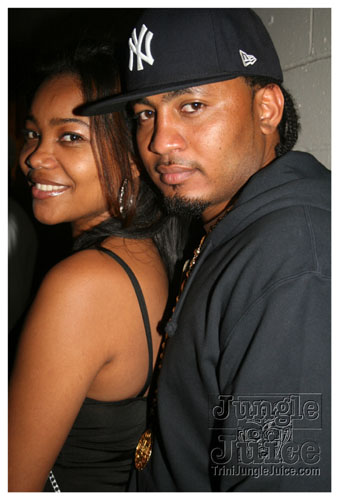 black_and_gold_mar29-068